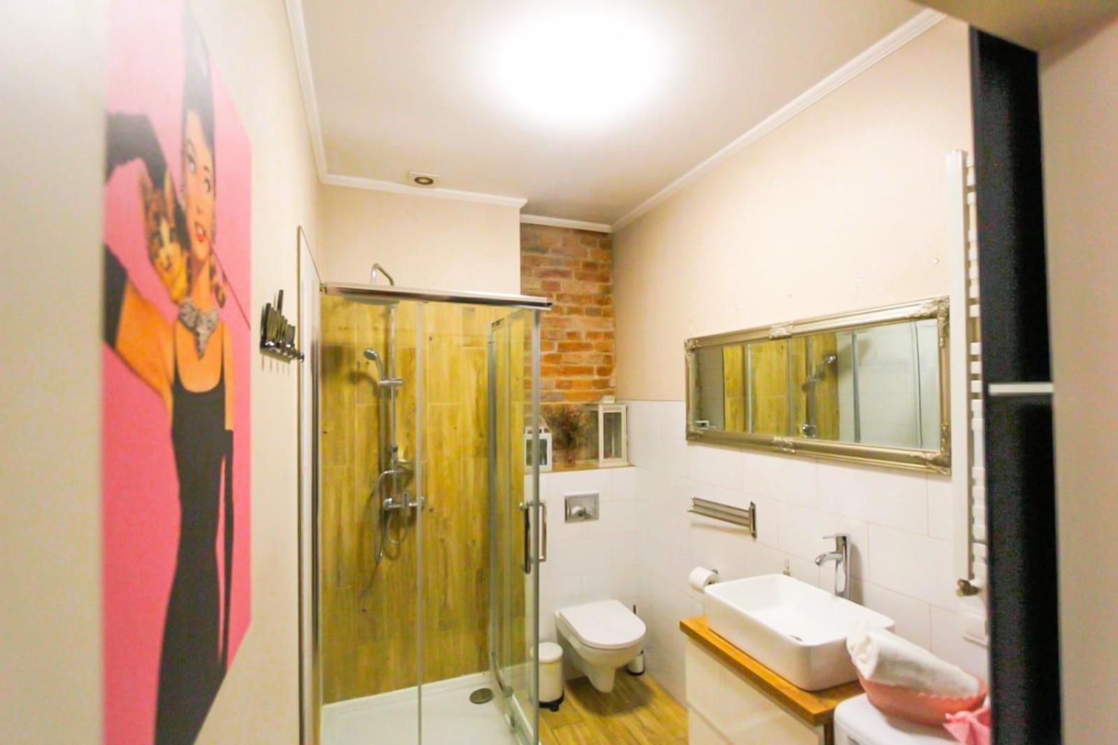 Filmowe By Rentoom Apartment *