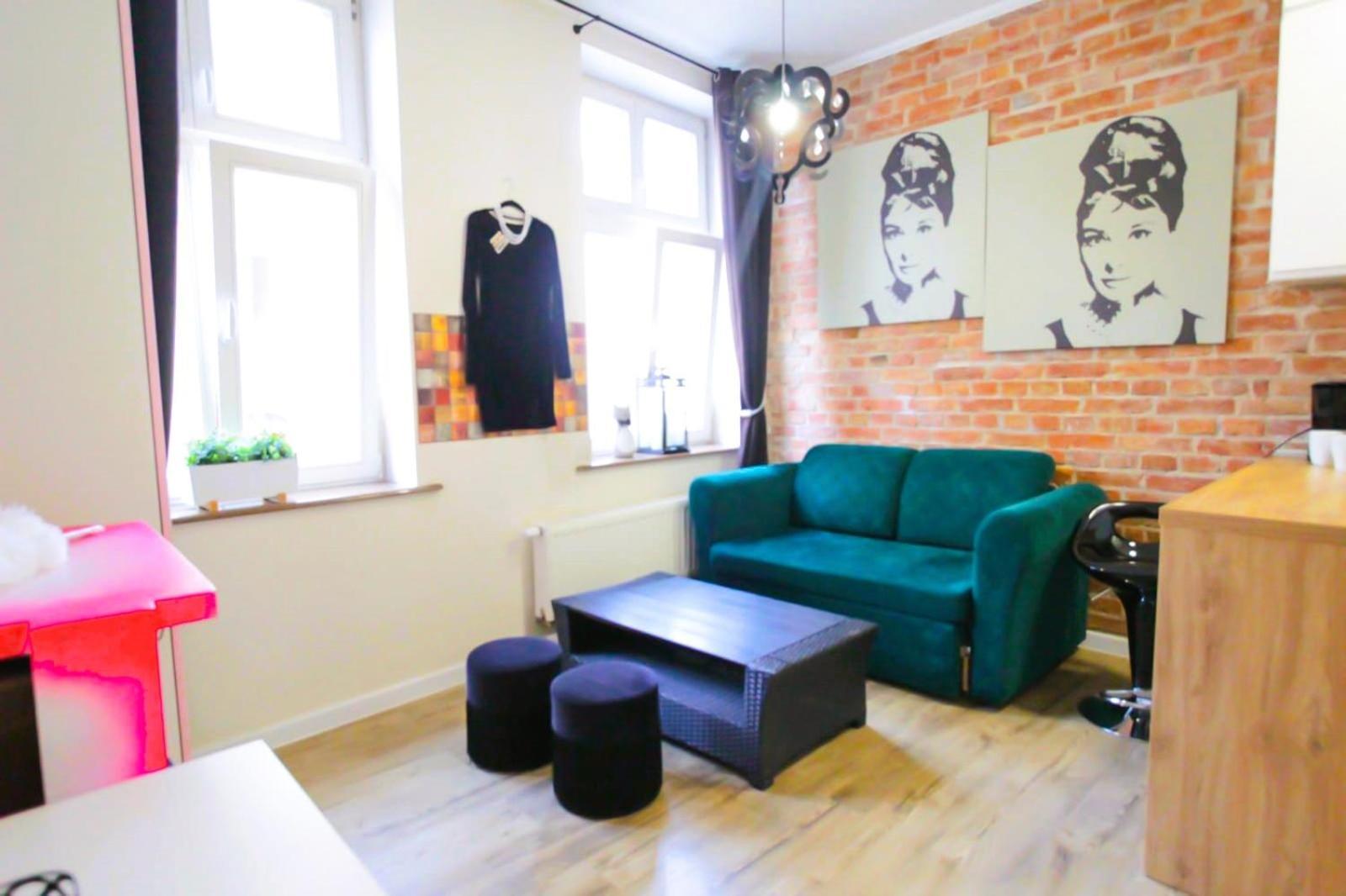 Filmowe By Rentoom Apartment Thorn
